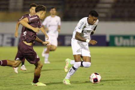 Santos avança para as oitavas na Copinha