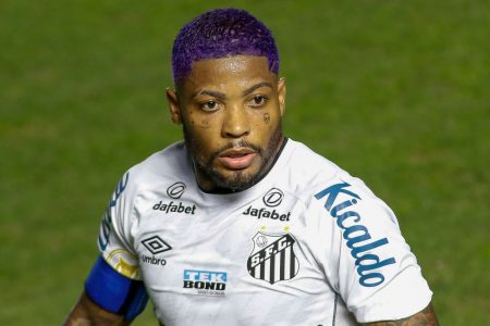 Atacante Marinho, do Santos, pode ser negociado neste começo de 2022