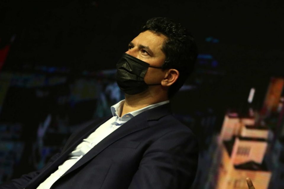 O pré-candidato a presidência da República Sergio Moro (Podemos), participa de filiação de membros do MBL (Movimento Brasil Livre) no Hotel Renaissance, região central de São Paulo, nesta noite de quarta-feira, 26. Foto: Fábio Vieira/Metrópoles