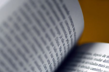 livro em português