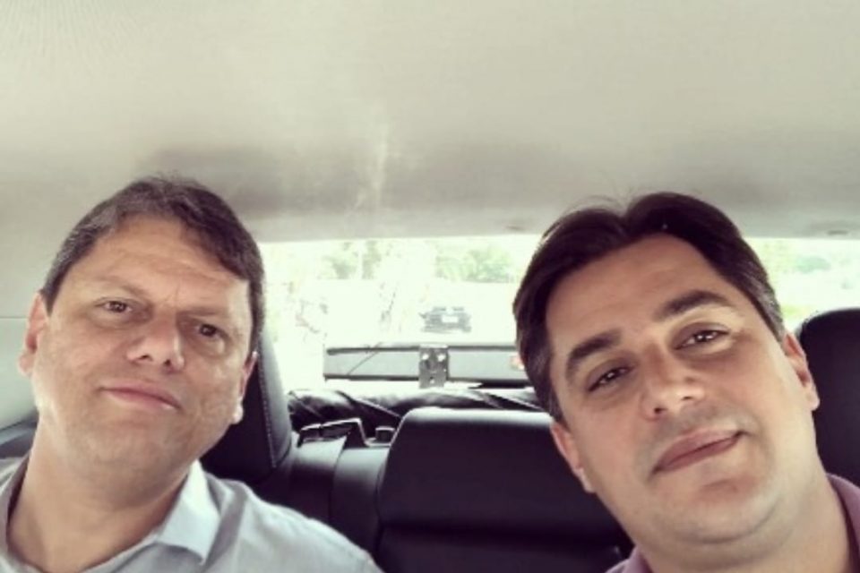 ministro Tarcísio de Freitas e deputado estadual Frederico D'Ávila