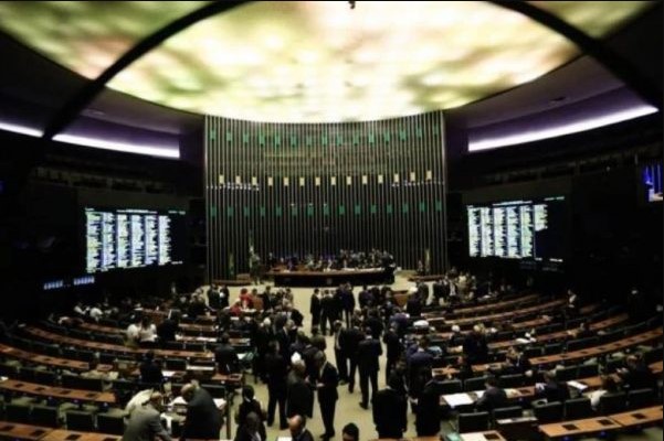 Foto parlamentares dentro do Congresso Nacional- Metrópoles