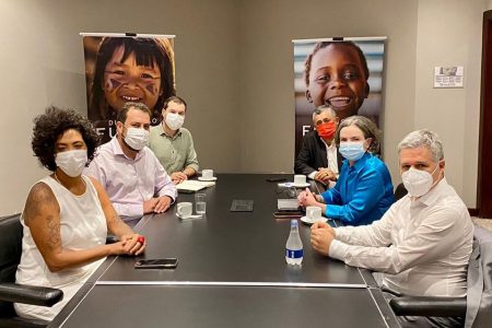 Em reunião, PT e PSol discutem apoio a Lula