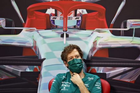 Com Covid, Vettel será substituído por Hülkenberg na abertura da F-1