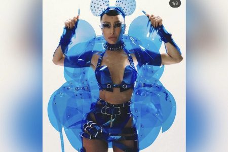 Sabrina Santo com look de R$ 200 mil no ensaio técnico da Vila Isabel, na Sapucaí (RJ)