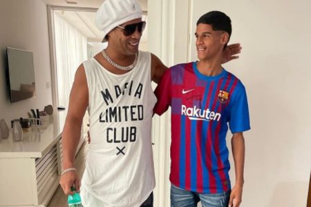 Luva de Pedreiro e Ronaldinho Gaúcho