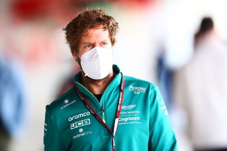 Sebastian Vettel está de volta depois de se recuperar da Covid-19