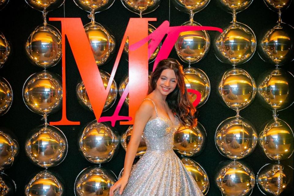 Marina 15 anos