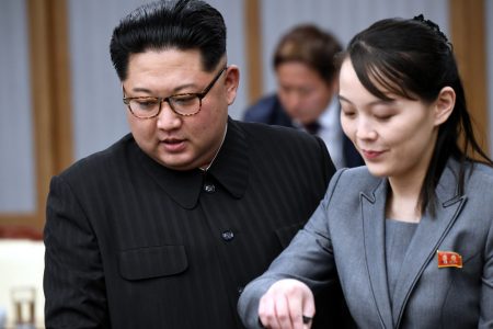 Kim Jong Un e Kim Yo Jong
