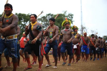 Movimentação no Acampamento Terra Livre. Entre as agendas do ATL está a visita do pré-candidato à Presidência Lula