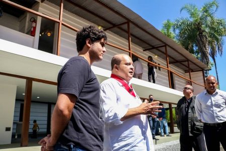 Ibaneis reinaugura o Catetinho