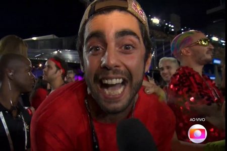 Pedro Scooby na Marquês de Sapucaí