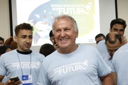 Zico visita escola do Guará com SEBRAE - 26/04 - Metrópoles