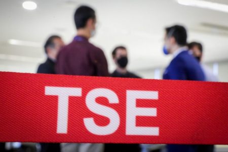 Testes das urnas eletrônicas no TSE
