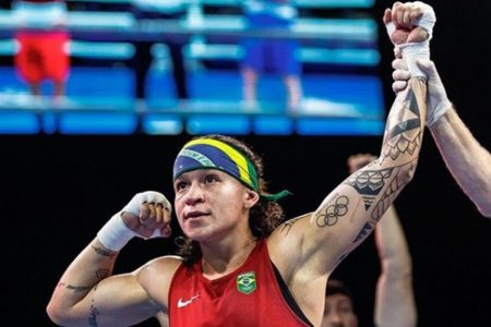 Bia Ferreira garante pódio no Mundial d eBoxe