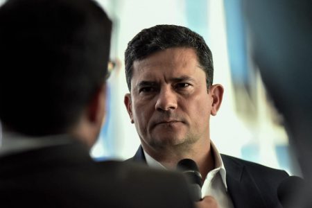 Ex-juiz Sergio Moro chega no evento de lançamento da pré-candidatura à presidência da república do presidente nacional do União Brasil, Luciano Bivar
