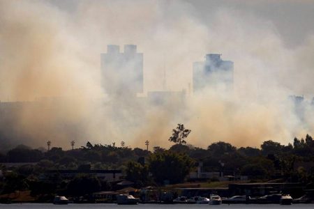 Fogo no Setor de Clubes Sul - Metrópoles