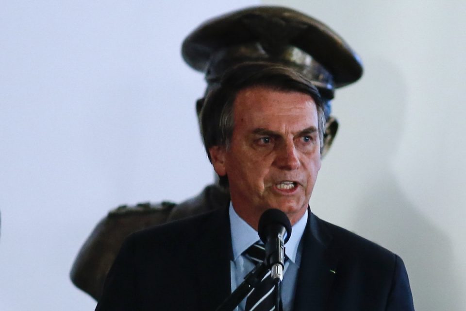 Bolsonaro Presidente Jair Bolsonaro durante enentos com militares brasileiro