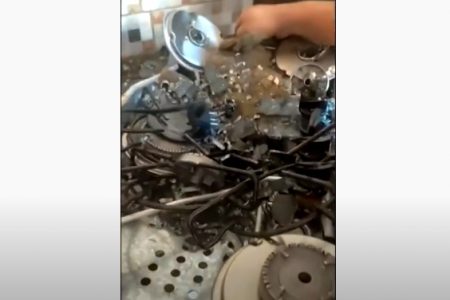 Vídeo mostra destroços de fogão após panela de pressão explodir em cozinha - Metrópoles