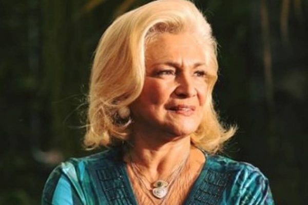Foto colorida da Hebe Camargo-Metrópoles