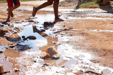 Infraestrutura precária e problemas no Sol nascente