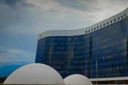 Parte externa do Superior Tibunal Eleitoral - Metrópoles