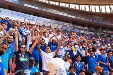 Torcedores no Mané Garrincha