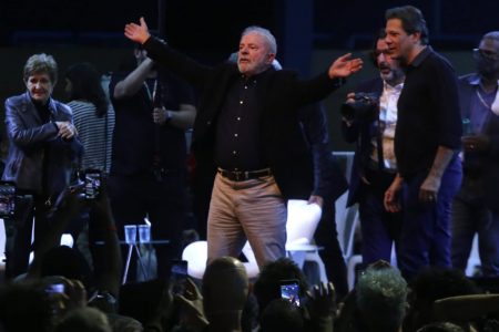 ex-presidente Lula e fernando Haddad Aula aberta, Universidade Pública e Democracia, pelo Coletivo USP Pela Democracia, no vão da História e Geografia na Cidade Universitária, em São Paulo