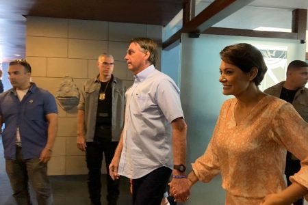 Bolsonaro foi à missa em uma paróquia da Asa Norte