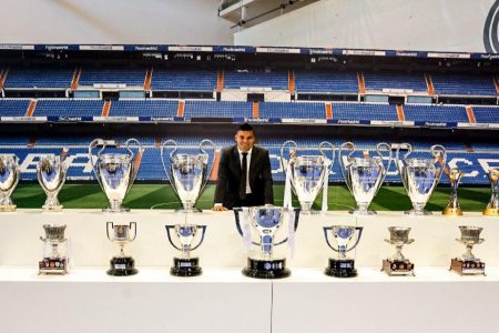 Imagem colorida da despedida de Casemiro