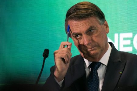 Jair Bolsonaro participa do Diálogos com os Candidatos à Presidência, feito pela Unecs