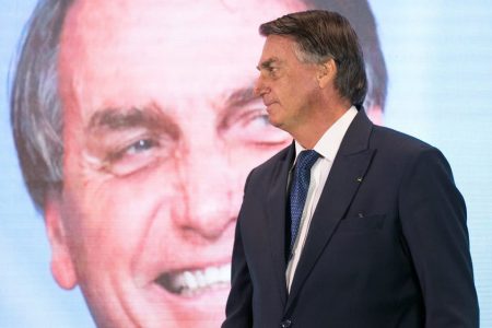 Jair Bolsonaro participa do Diálogos com os Candidatos à Presidência, feito pela Unecs