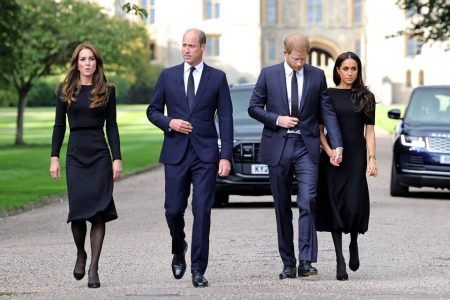 WINDSOR, ENGLAND - SEPTEMBER 10: Catherine, Princess of Wales, Prince William, Prince of Wales, Prince Harry, Duke of Sussex, and Meghan, Duchess of Sussex on the long Walk at Windsor Castle on September 10, 2022 in Windsor, England. Crowds have gathered and tributes left at the gates of Windsor Castle to Queen Elizabeth II, who died at Balmoral Castle on 8 September, 2022. (Photo by Chris Jackson - WPA Pool/Getty Images)