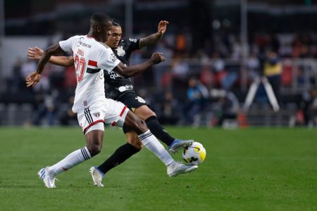Jogadores de São Saulo e Corinthians