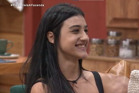 Imagem colorida de Bia Miranda