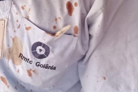 goias motorista esfaqueia passageiro em onibus