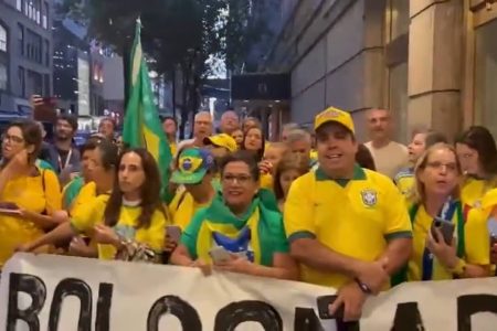 Apoiadores de Bolsonaro em NY