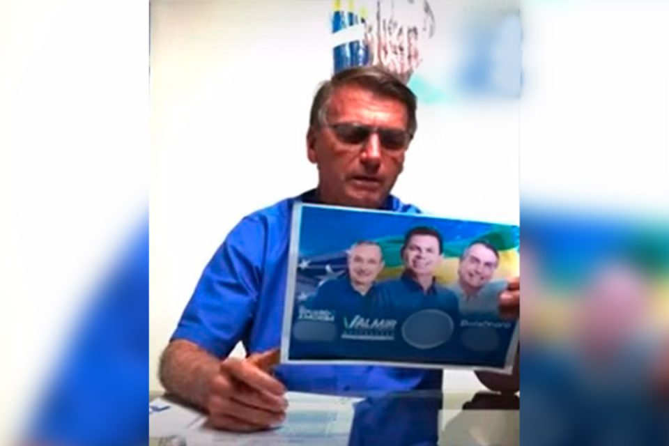 Jair Bolsonaro pede voto para Valmir de Francisquinho, que teve candidatura barrada