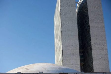 Imagem colorida mostra prédio do Congresso-Nacional - Metrópoles