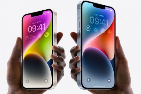 Imagem colorida mostra um iPhone 14, da empresa Apple - Metrópoles