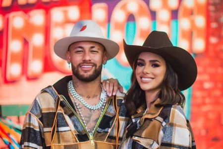 Imagem colorida de Neymar Jr e Bruna Biancardi - Metrópoles