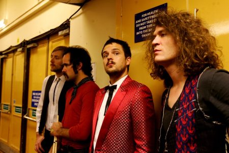 A banda americana de indie pop The Killers fotografada em Blackpool, Inglaterra, em 2006 -
