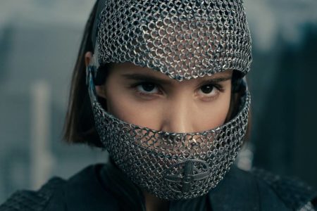 Foto colorida da série Warrior Nun - Metrópoles
