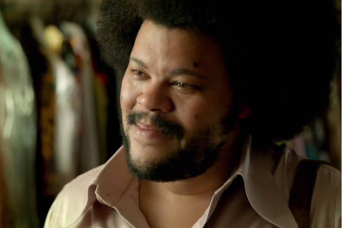 Foto colorida de Tim Maia (Babu Santana) - Metrópoles