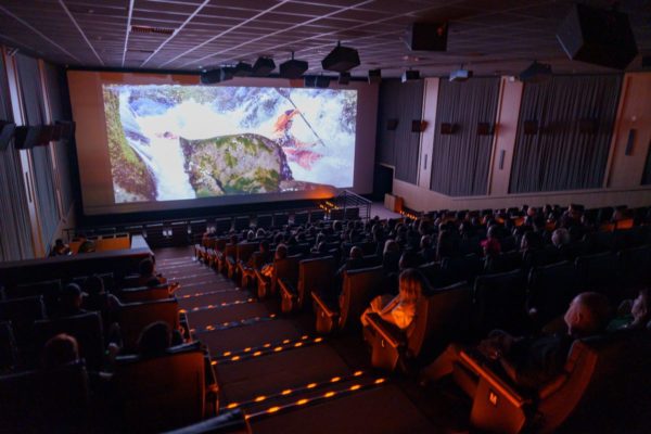 São Paulo recebe primeiro cinema sustentável com energia solar