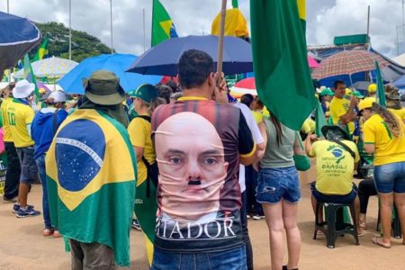 manifestação bolsonarista no QG do Exército em Brasília na data 18-12-2022 - Metrópoles