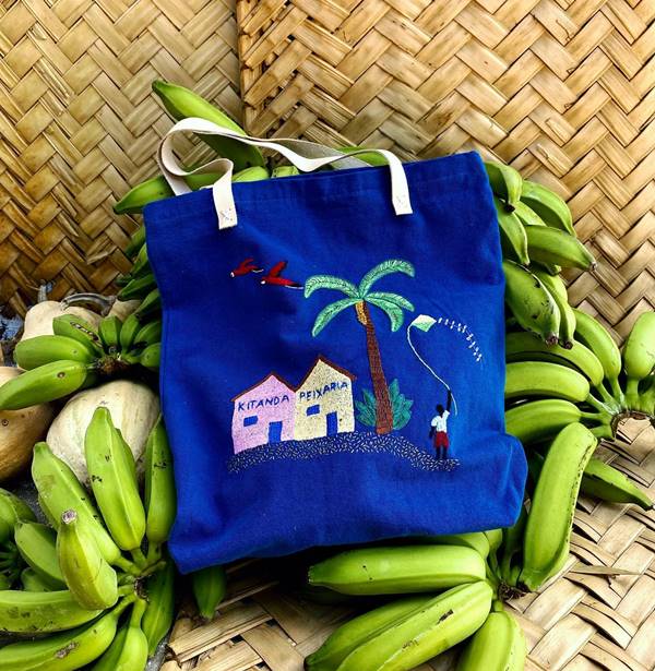 Bolsa ecobag com ilustração da marca Foz - Metrópoles