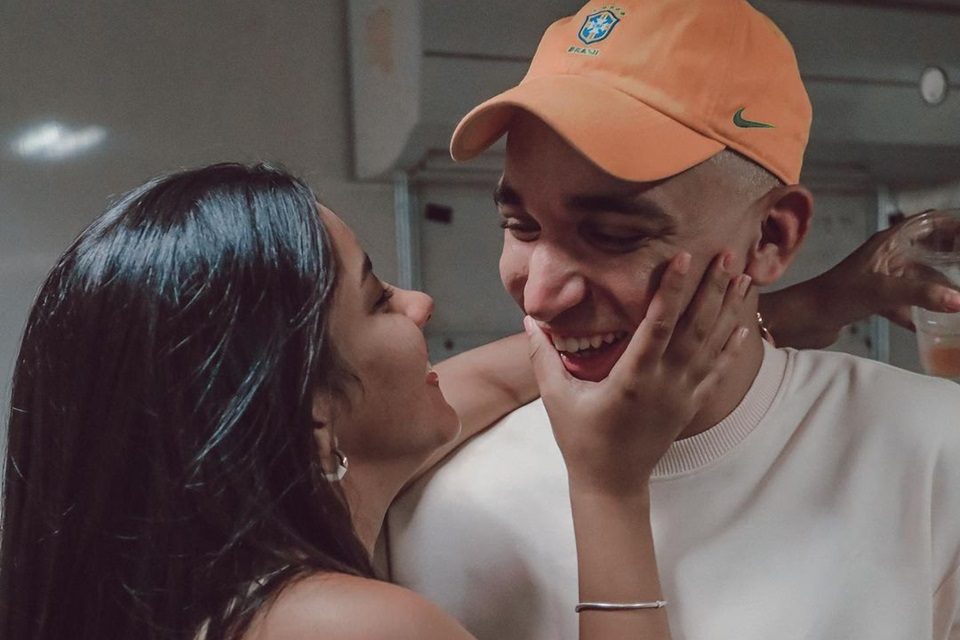 João Gomes e a namorada, a influencer Ary Meirelle