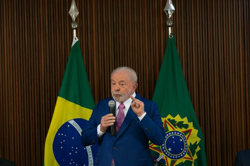 Lula em reunião ministerial