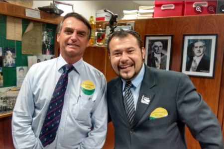 Ramiro dos Caminhoneiros ao lado de Jair Bolsonaro
